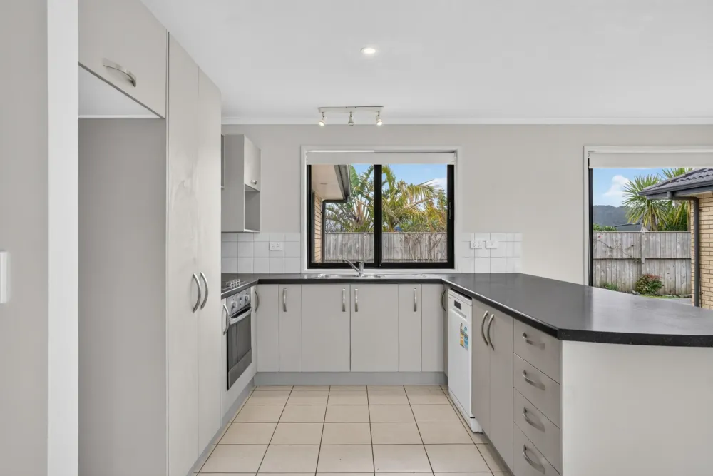 Photos of 5 Hillside Avenue