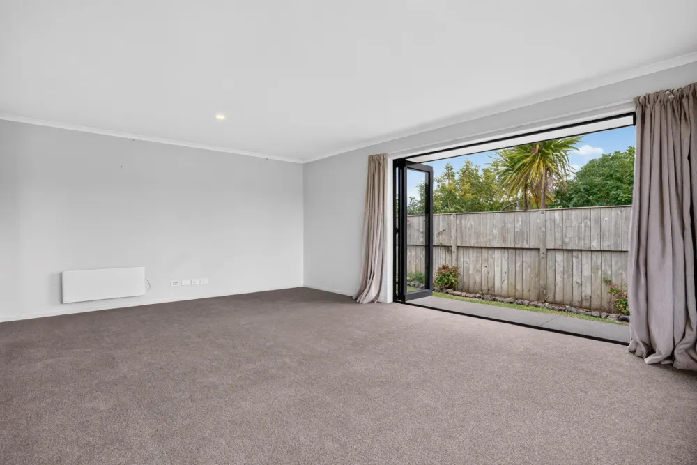 Photos of 5 Hillside Avenue