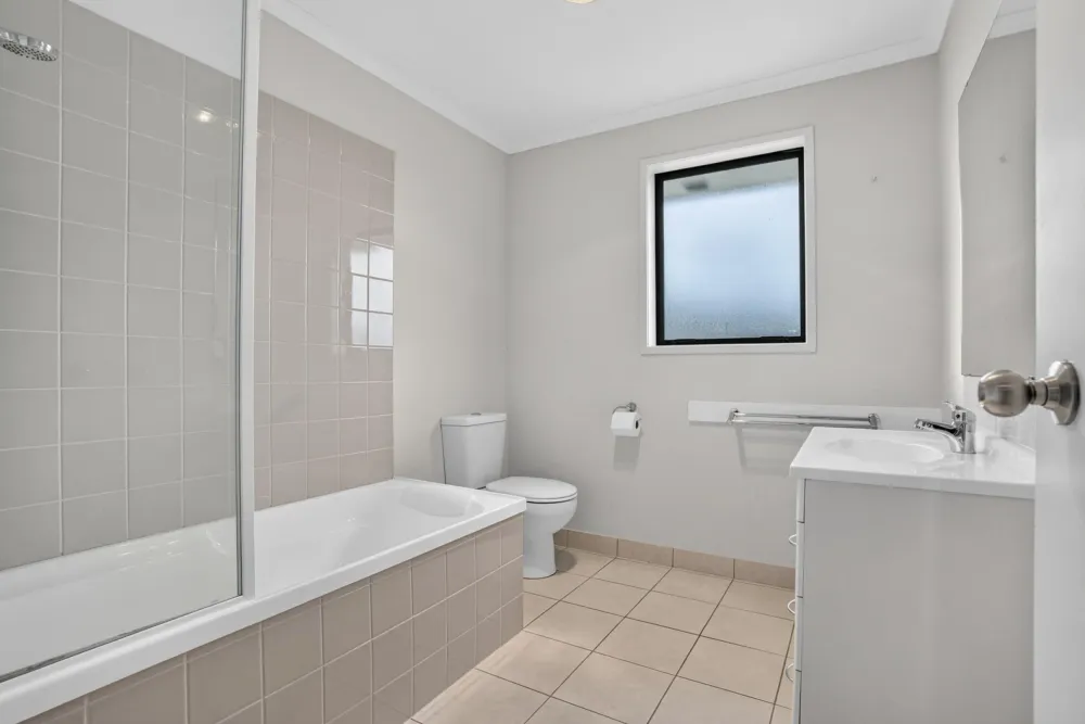 Photos of 5 Hillside Avenue