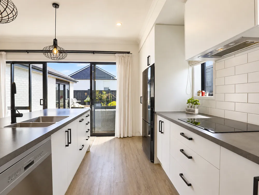 Photos of 17 Mida Close