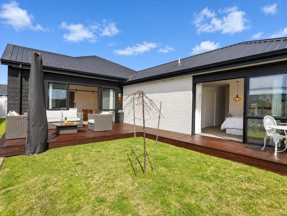 Photos of 17 Mida Close