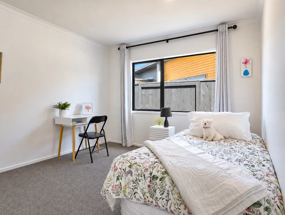 Photos of 17 Mida Close