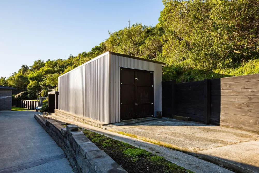 Photos of 15 Glenorchy Way