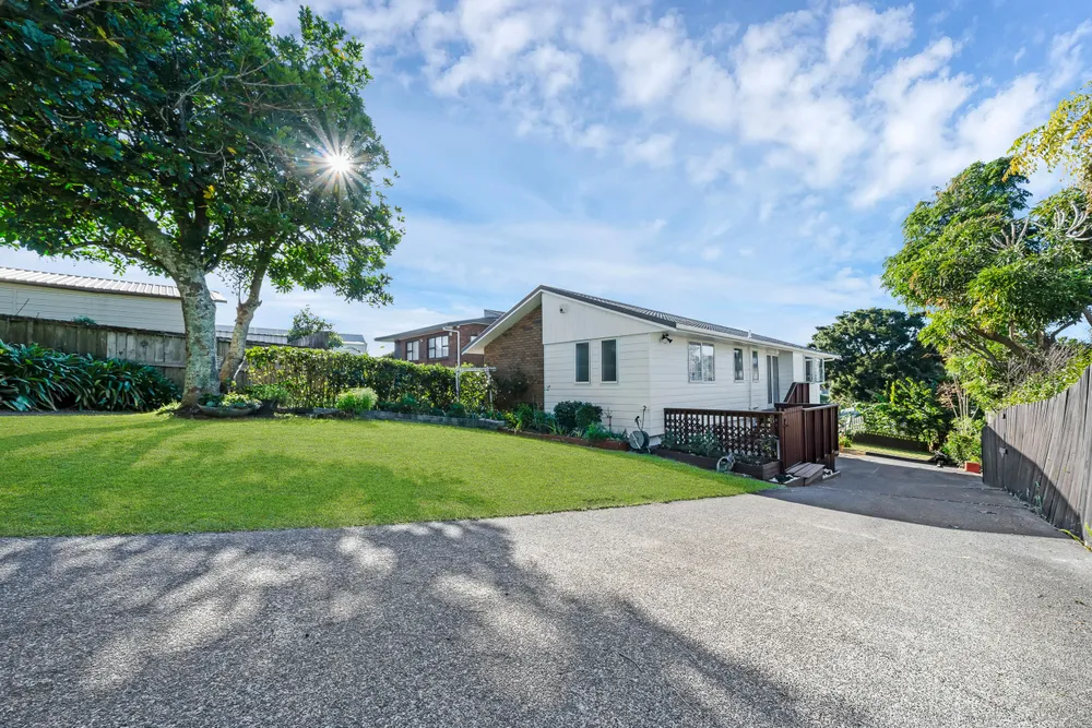 Photos of 80B Bollard Avenue