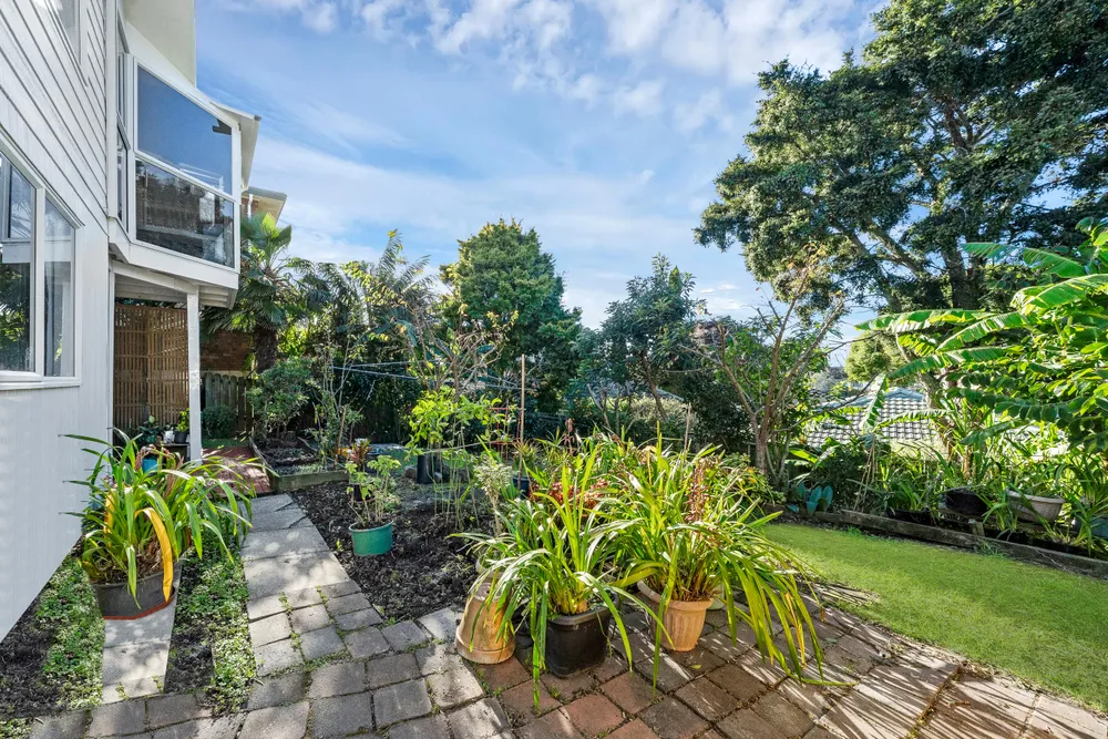Photos of 80B Bollard Avenue