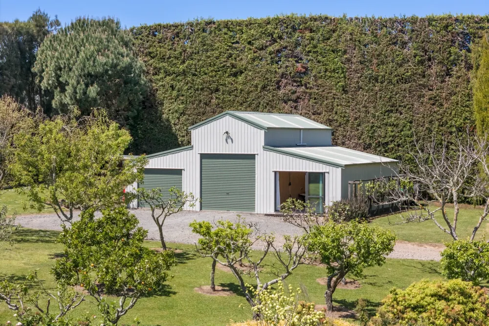 Photos of 155 Ongare Point Road