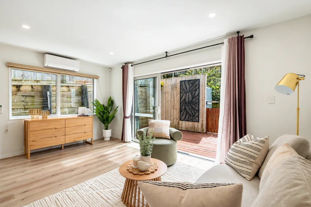 Photos of 65A Coronation Road
