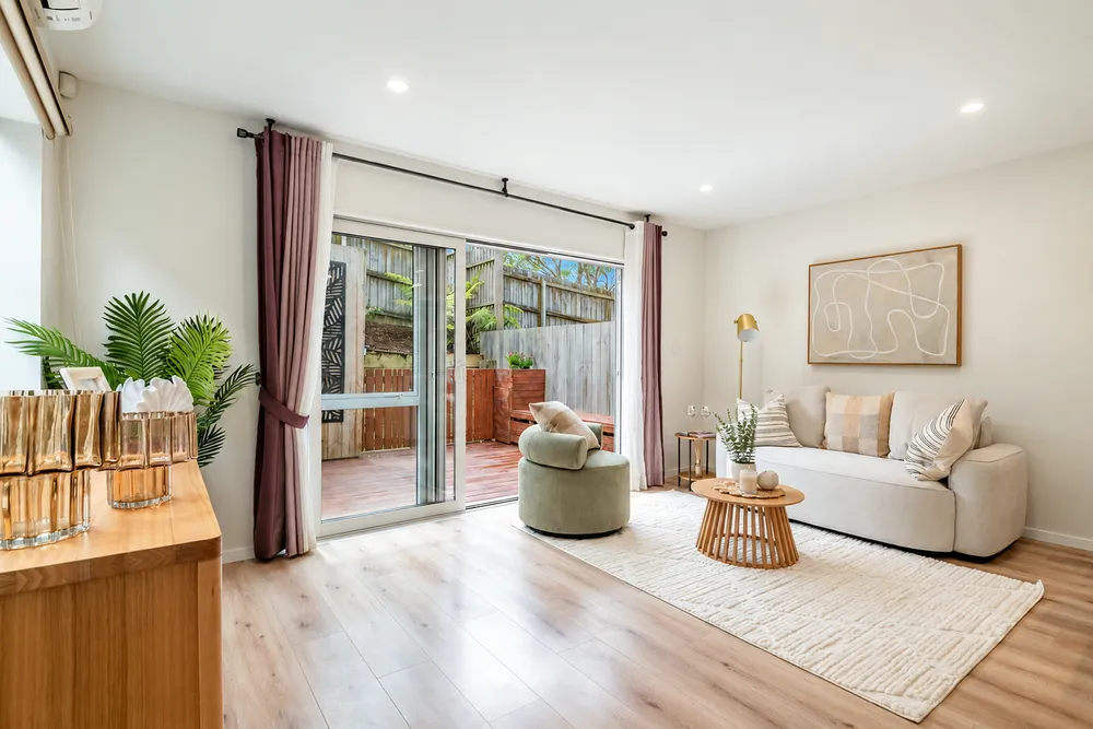 Photos of 65A Coronation Road