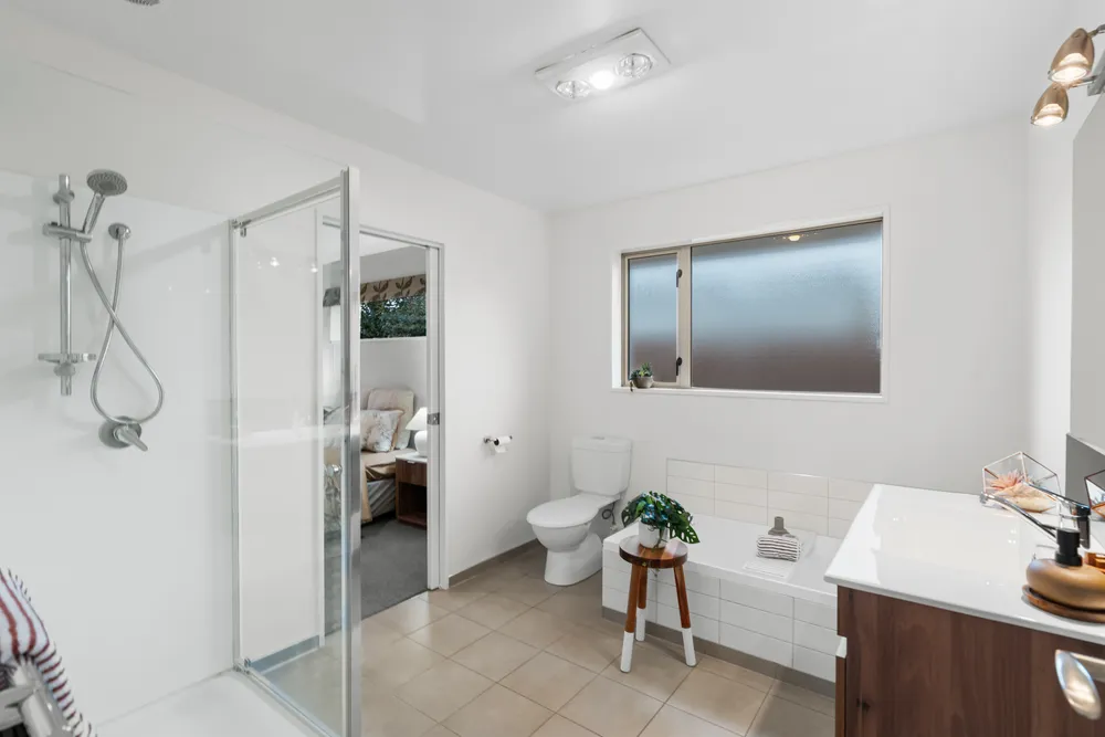 Photos of 54 Rosebery Street