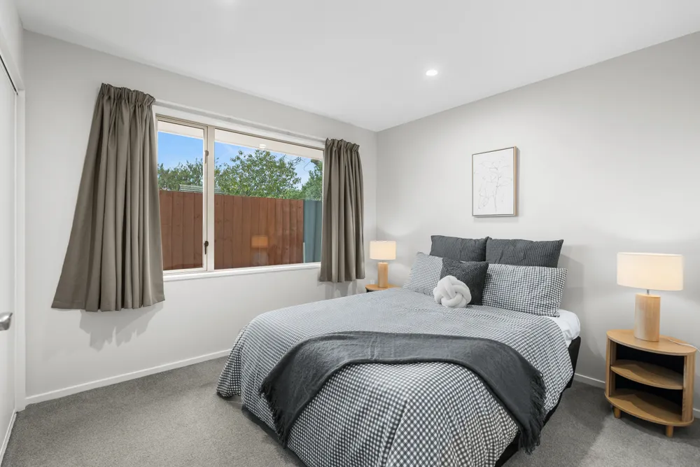 Photos of 54 Rosebery Street