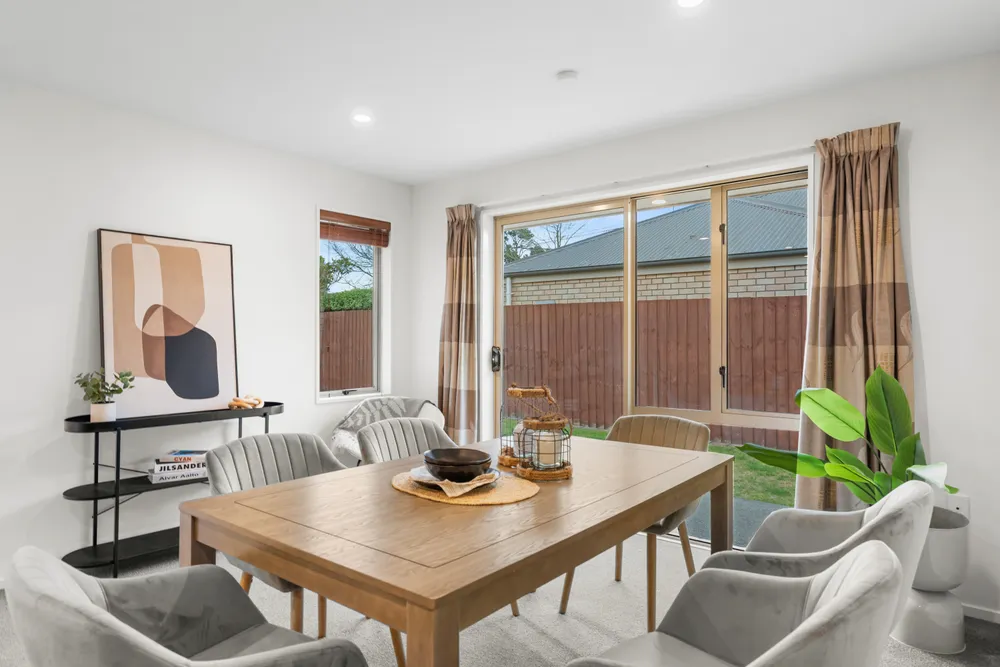 Photos of 54 Rosebery Street