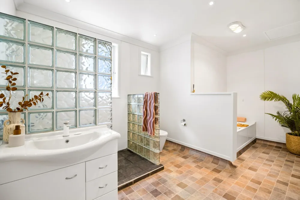 Photos of 1/5 Wellesley Road