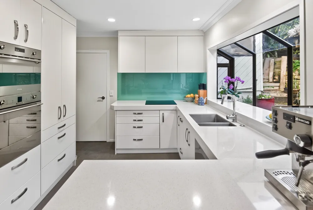Photos of 24C Charles Dickens Drive