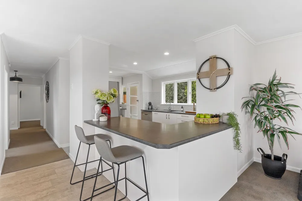 Photos of 1/5 Huka Road