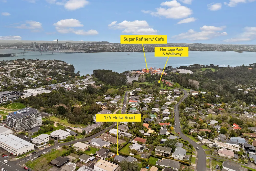 Photos of 1/5 Huka Road