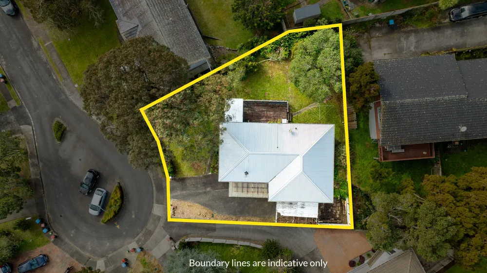 Photos of 32 Eaton Road