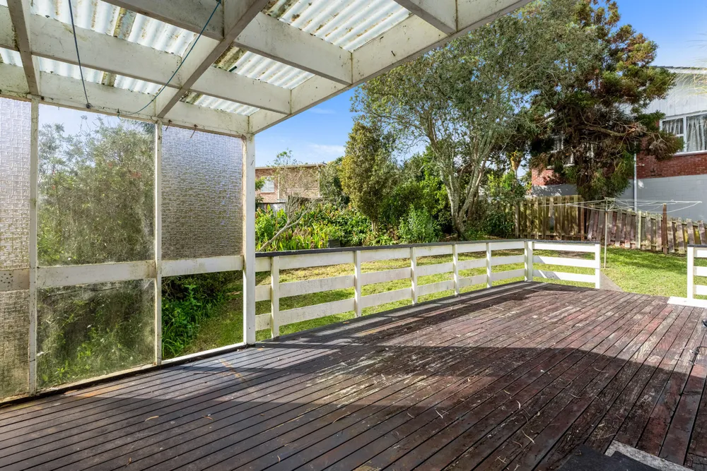 Photos of 32 Eaton Road