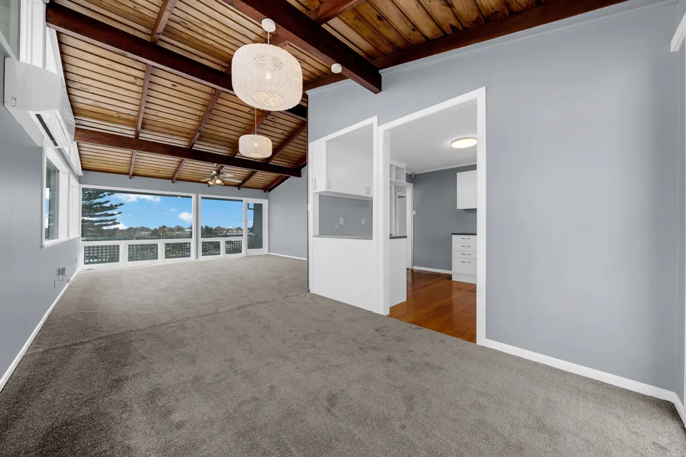 Photos of 16 Brouder Place