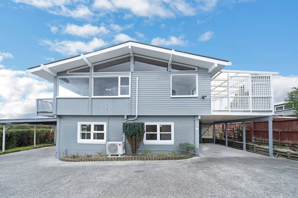 Photos of 16 Brouder Place