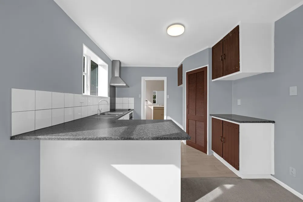 Photos of 16 Brouder Place