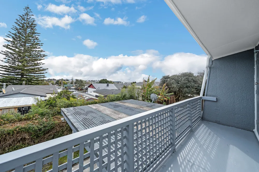 Photos of 16 Brouder Place