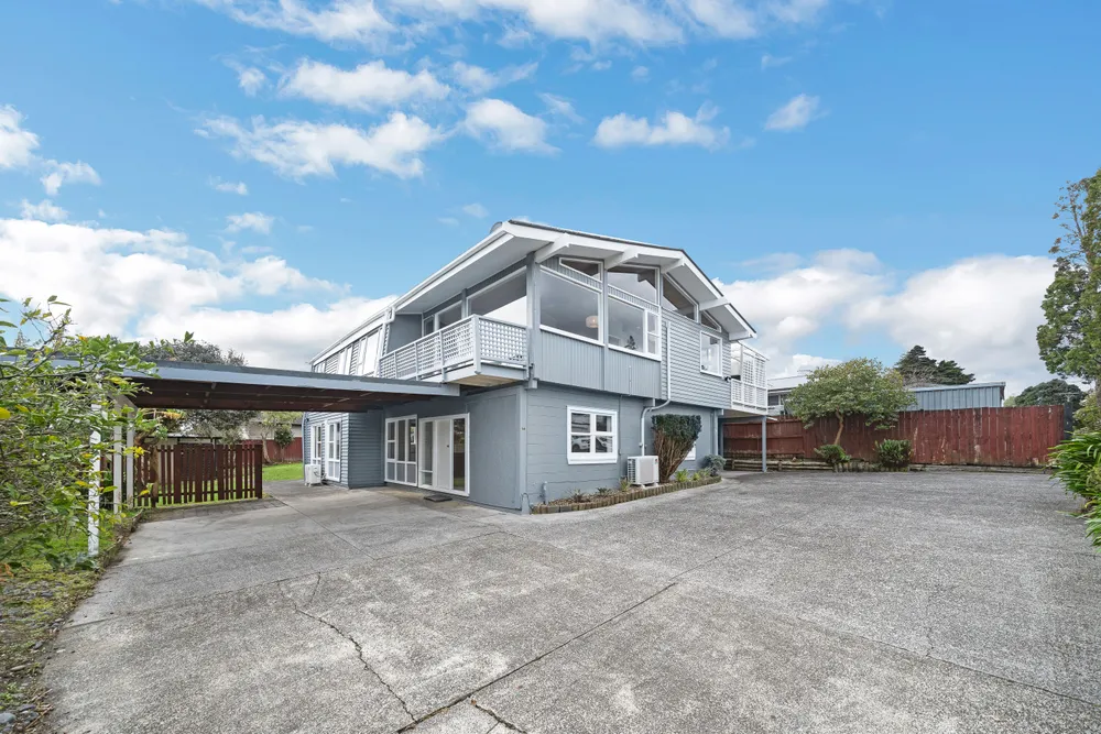 Photos of 16 Brouder Place