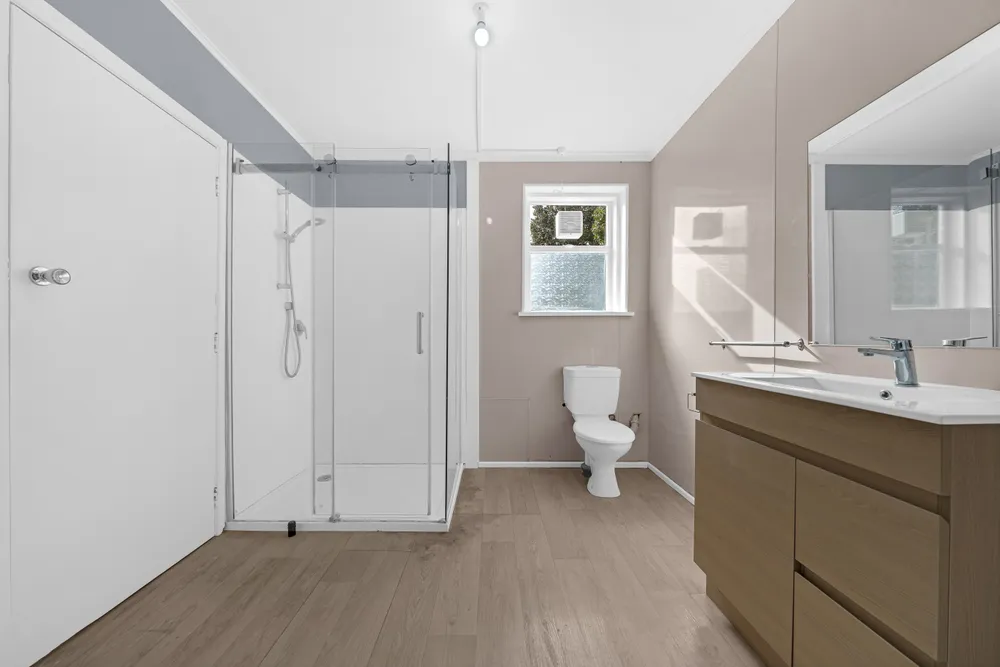 Photos of 16 Brouder Place