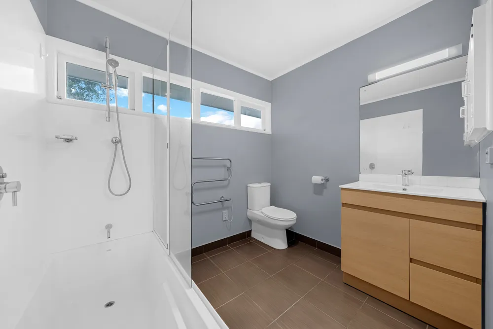 Photos of 16 Brouder Place