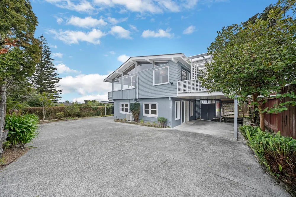 Photos of 16 Brouder Place