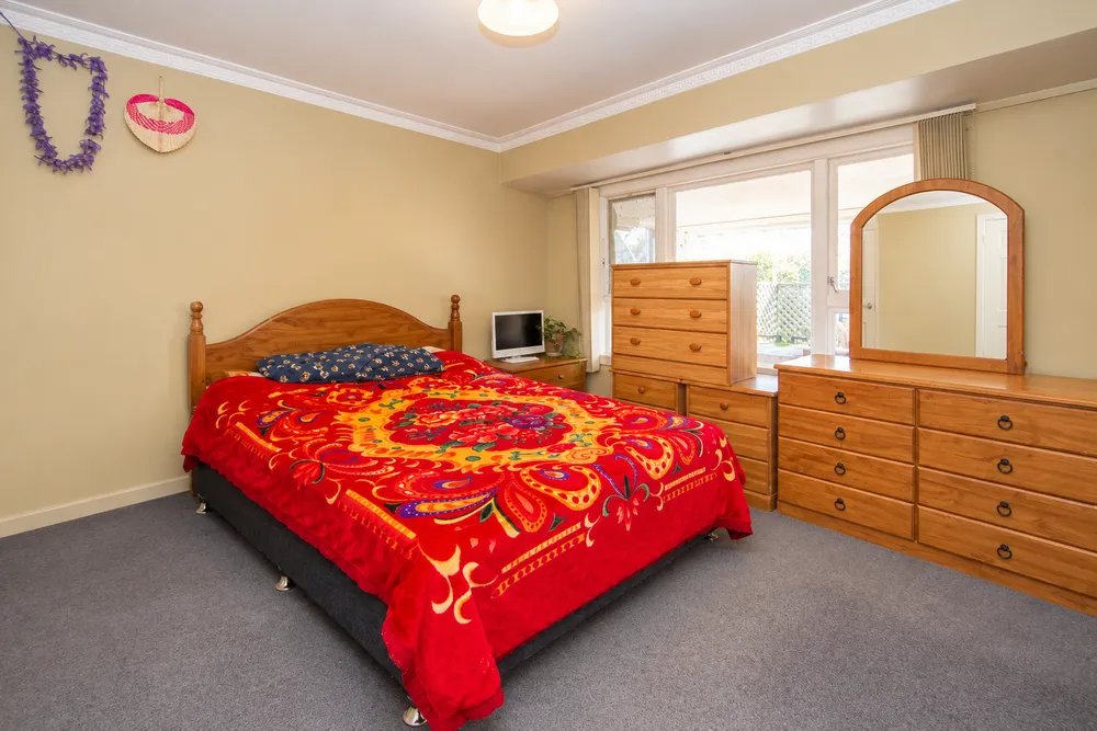 Photos of 15 Manuka Street