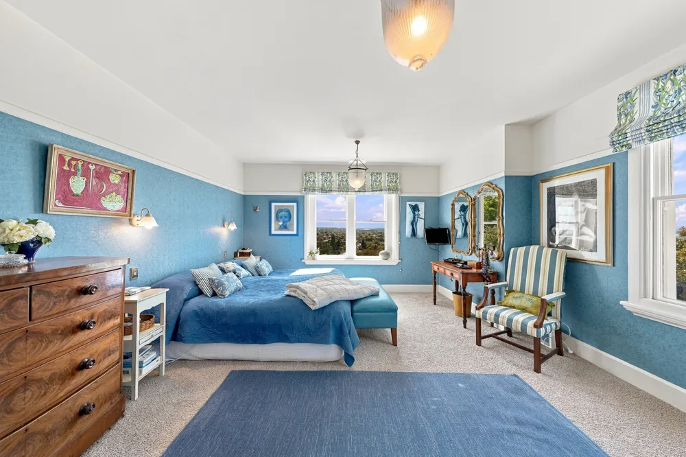 Photos of 17 Heaton Rhodes Place