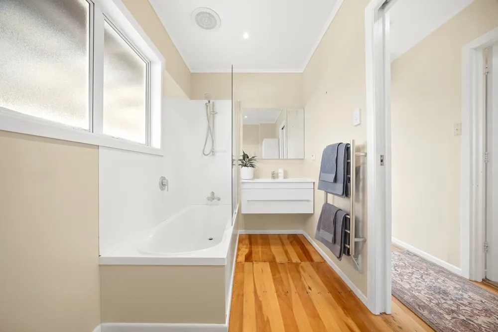 Photos of 11 Stanton Terrace