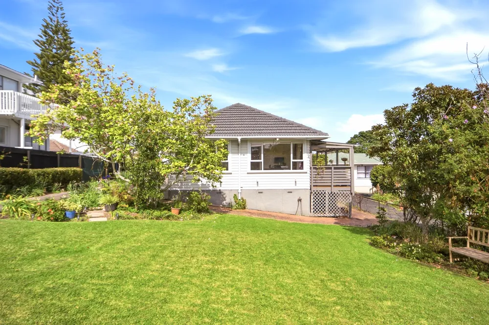 Photos of 11 Stanton Terrace