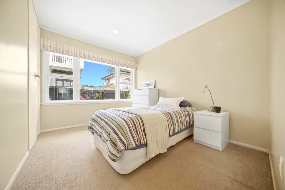 Photos of 11 Stanton Terrace