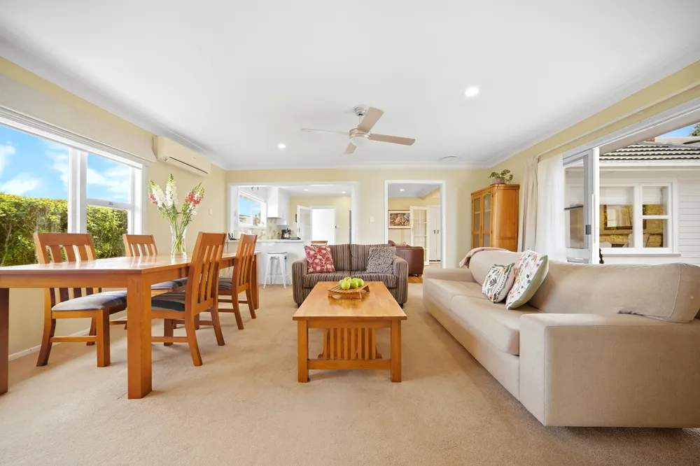 Photos of 11 Stanton Terrace