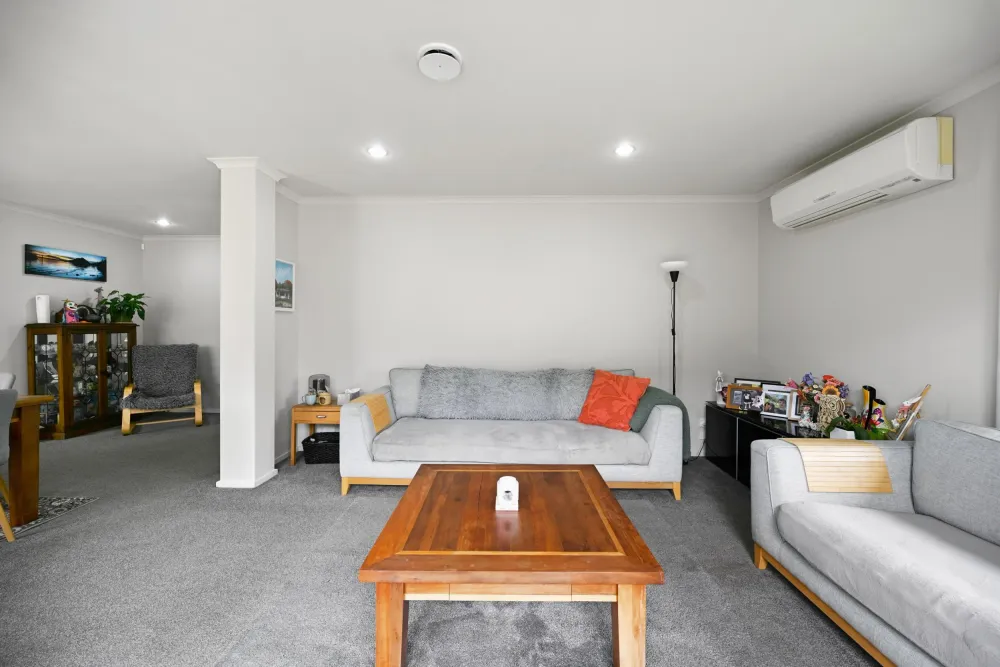 Photos of 24 Parkside Drive