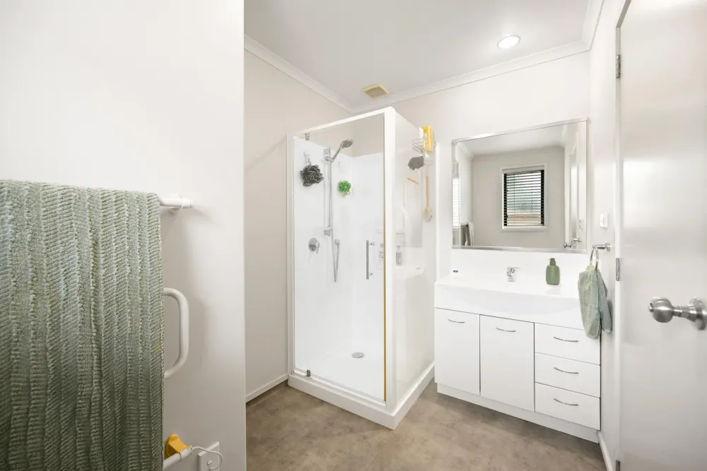 Photos of 24 Parkside Drive