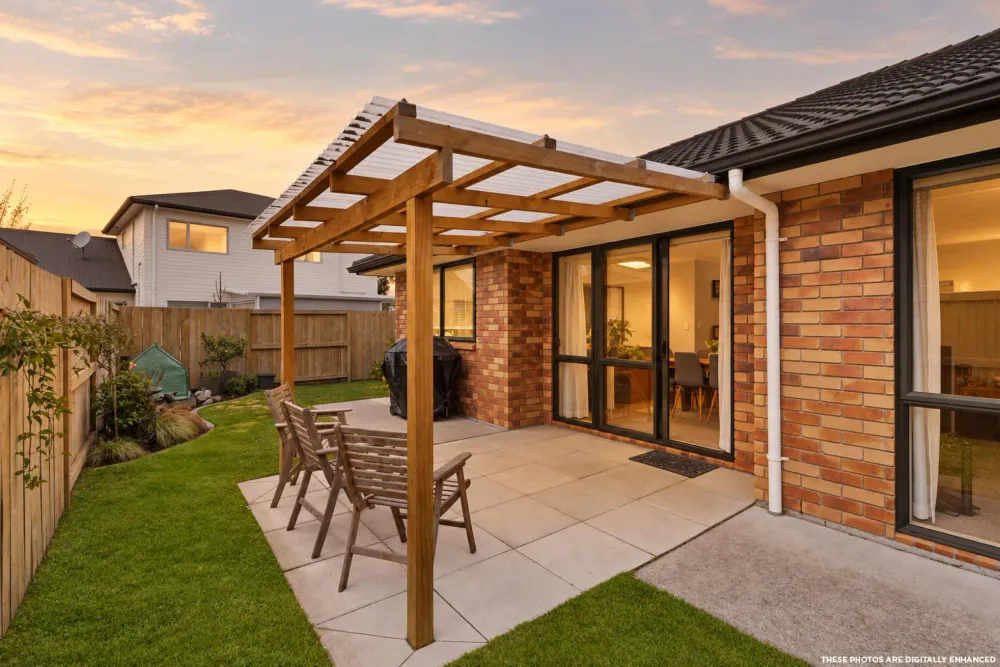 Photos of 24 Parkside Drive