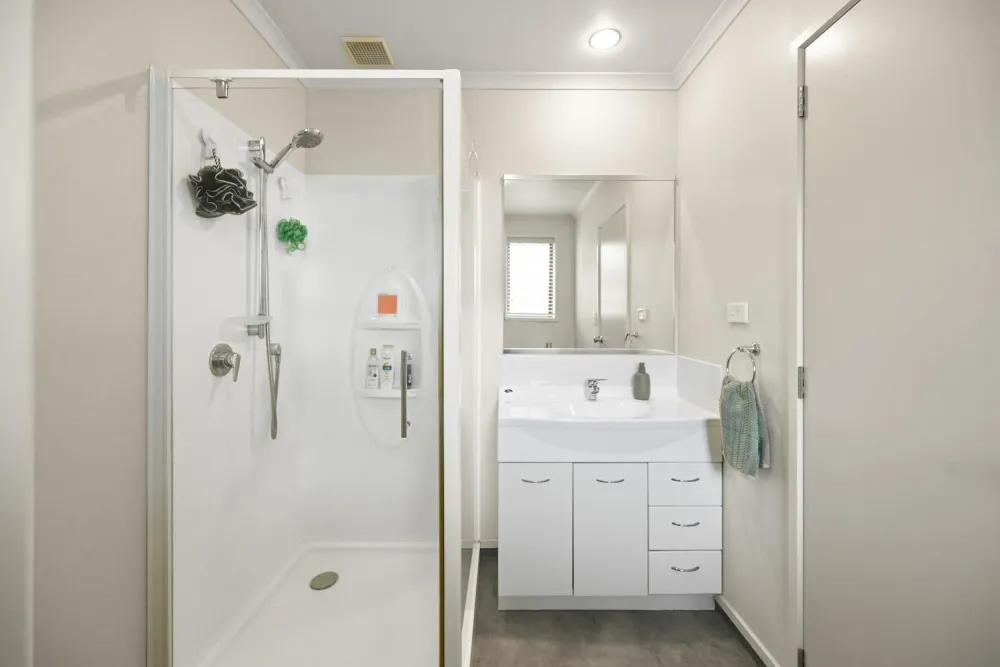 Photos of 24 Parkside Drive