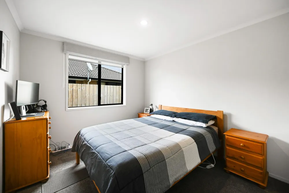 Photos of 24 Parkside Drive