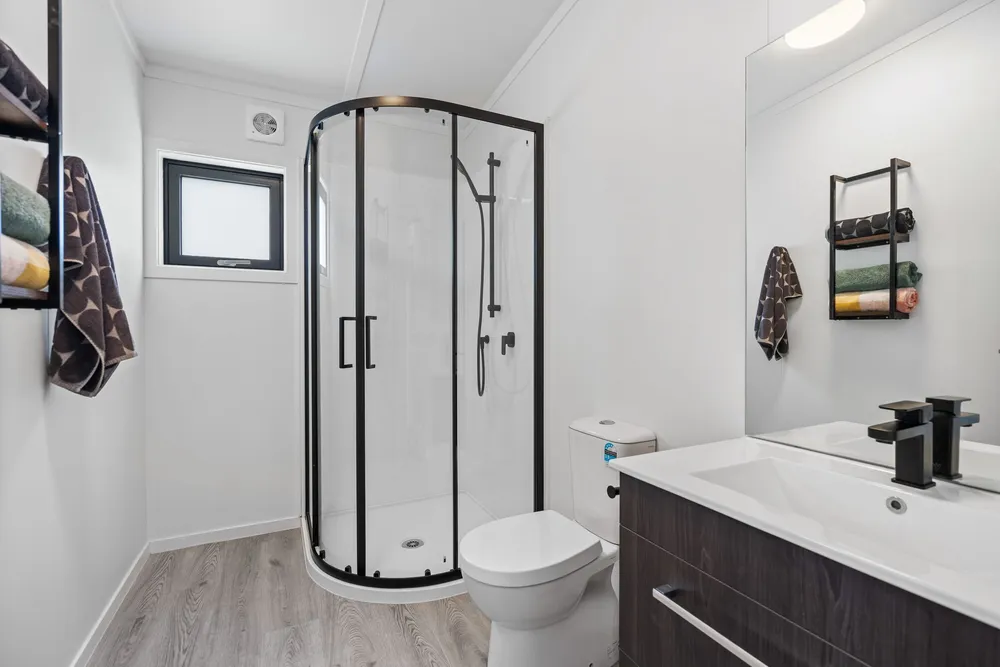Photos of 607 Baldrock Road