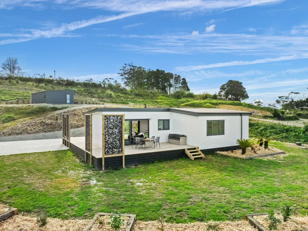 Photos of 607 Baldrock Road