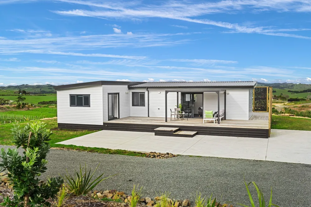 Photos of 607 Baldrock Road