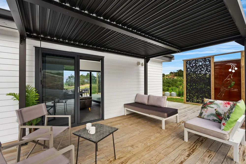 Photos of 607 Baldrock Road