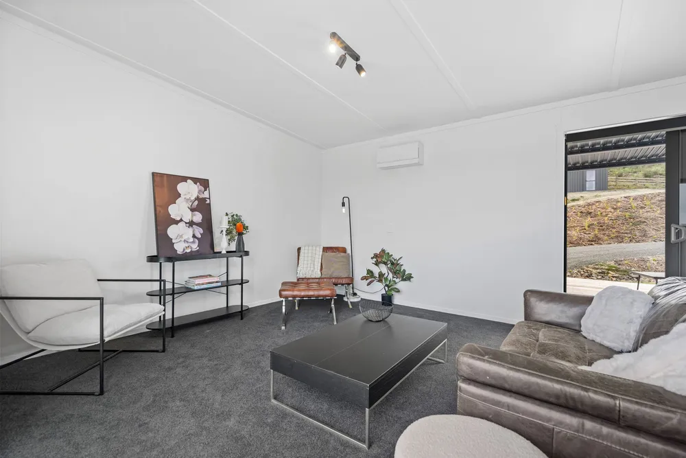Photos of 607 Baldrock Road
