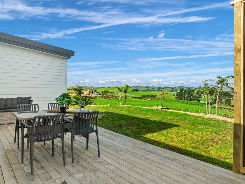 Photos of 607 Baldrock Road