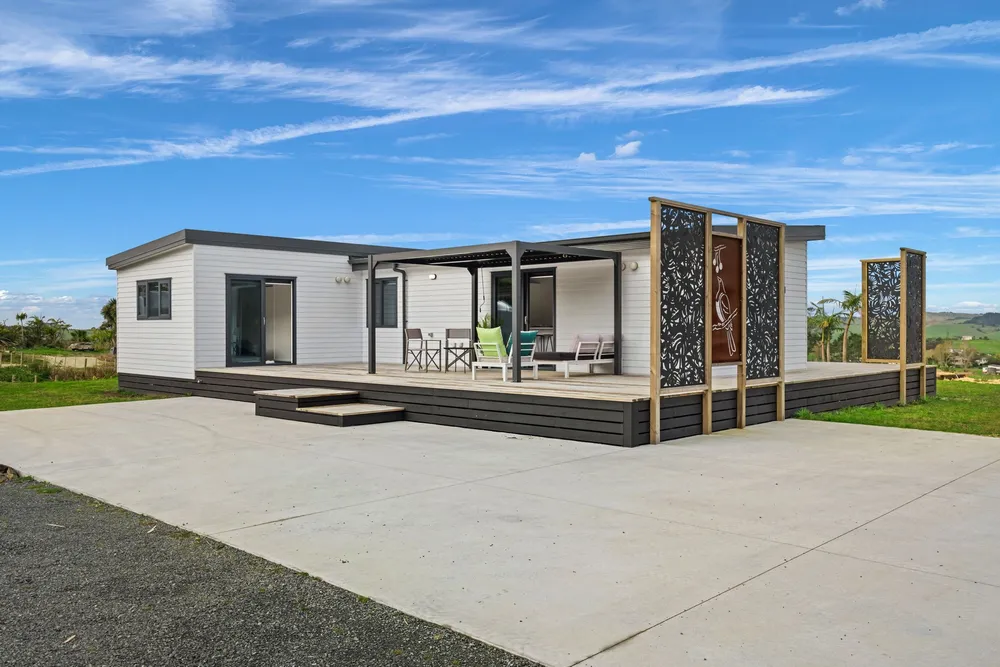 Photos of 607 Baldrock Road