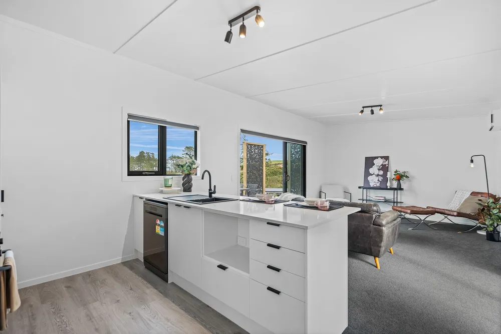 Photos of 607 Baldrock Road