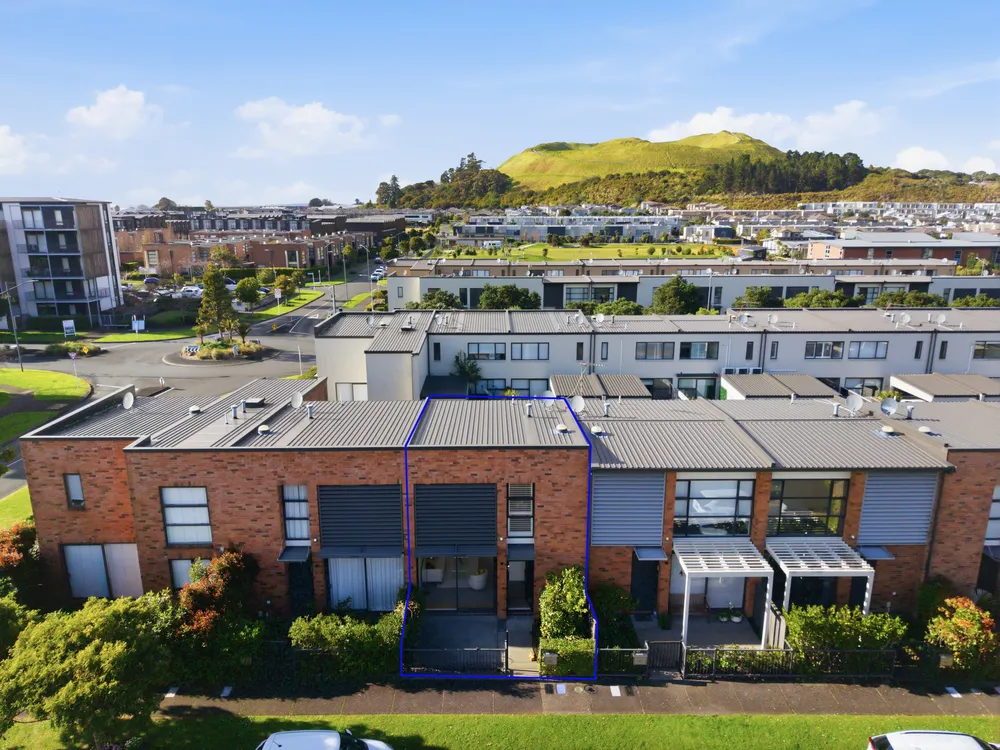 Photos of 4A Wynne Gray Avenue