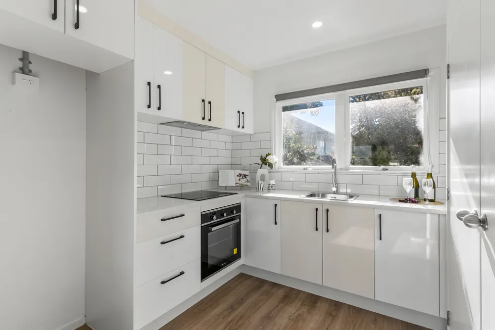 Photos of 18/11 Tawera Road